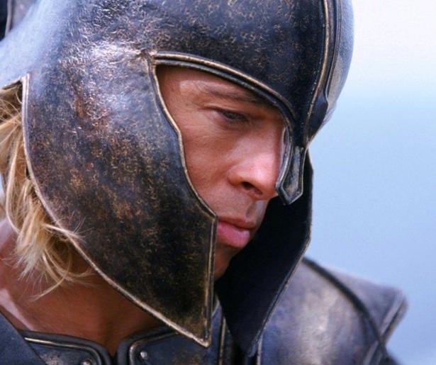 <p><strong>ACHILLES</strong><br />
Aktör: Brad Pitt<br />
Film: Troy (2004)</p>
