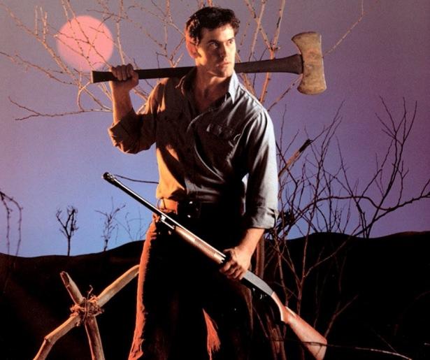 <p><strong>ASH</strong><br />
Aktör: Bruce Campbell<br />
Film: The Evil Dead (1981), Evil Dead II (1987), Army Of Darkness (1992)</p>
