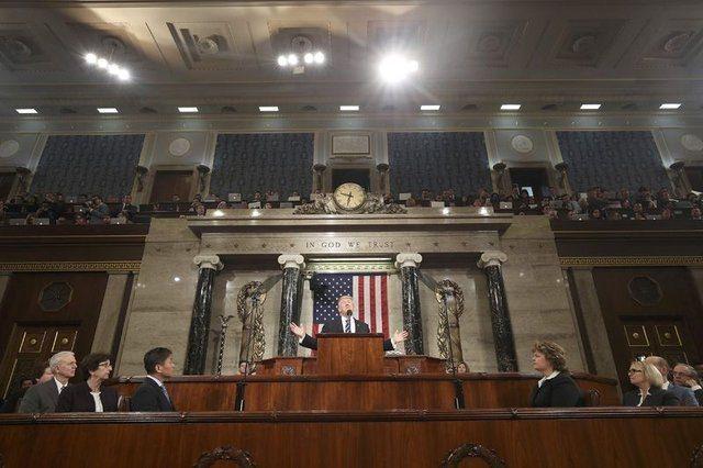 <p>ABD Kongresi&rsquo;ne sunulan 377 kişilik listede dikkati &ccedil;eken isim ve unvanlardan bazıları ve senelik maaşları ise ş&ouml;yle:</p>

<p><strong>Mark S. House - Kıdemli Danışman - 187 bin 100 dolar</strong></p>
