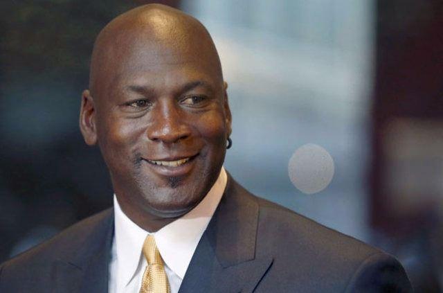 <p>Michael Jordan - ABD - 1,70 milyar Dolar</p>
