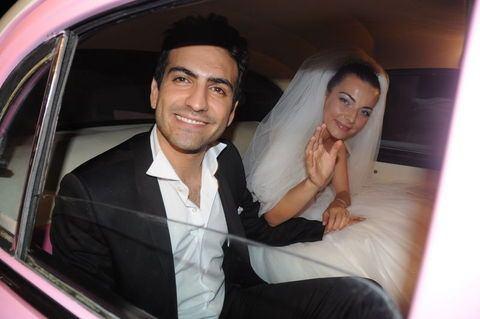 <p>Buğra Gülsoy ve Burcu Kara</p>
