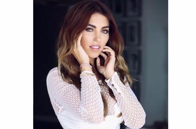 <p>Yolante Cabau</p>
