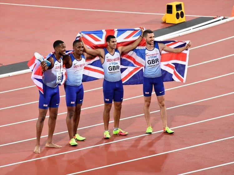 <p>Chijindu Ujah, Adam Gemili, Daniel Talbot ve Nethaneel Mitchell-Blake ile yarışan Büyük Britanya takımı altın madalyanın sahibi oldu.</p>