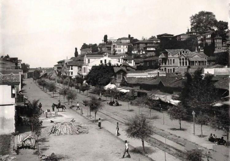<p>İzmit, 1900'ler</p>

<ul>
</ul>
