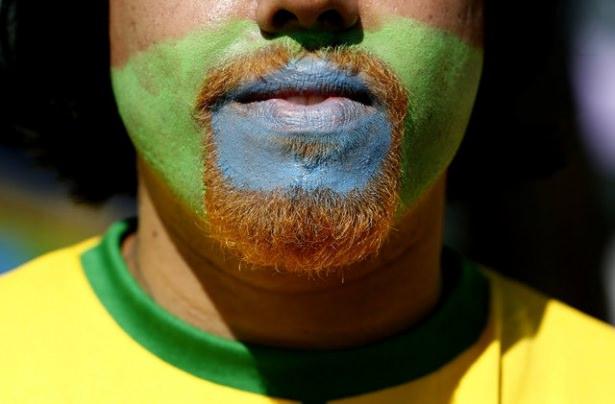 <p>Futbolun en büyük uluslararası organizasyonu FIFA Dünya Kupası, Brezilya'nın Sao Paulo kentinde düzenlenen açılış töreniyle başladı.</p>