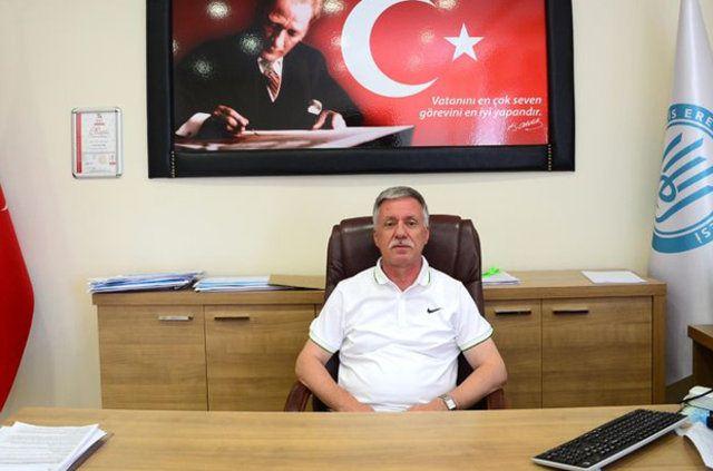 <p>"Bu d&ouml;nemde b&ouml;lgede okyanuslaşma başlıyor. Yani Bitlis sular altındaydı. Yaklaşık 20 milyon yıl &ouml;nce denizin b&ouml;lgeden &ccedil;ekilmesiyle karasal koşullar hakim oldu. Yani Bitlis'in 180 milyon yıl su altında kaldığını s&ouml;yleyebiliriz." (AA)</p>

<p>&nbsp;</p>
