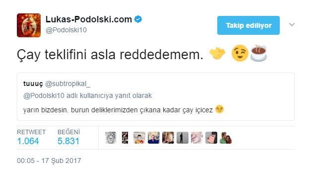 <p>Çay tekliflerini hiç geri çevirmedi</p>
