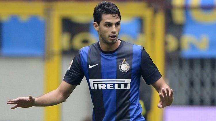 <p>İtalya Milli Takım’ında 21 maça çıkan Ranocchia, Premier Lig’de ise bu sezon 15 karşılaşmada görev yaptı. Galatasaray’ın öncelikli planı, tecrübeli defans oyuncusunu kiralık olarak takıma kazandırmak.</p>