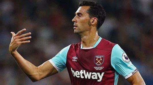 <p>Alvaro Arbeloa</p>
