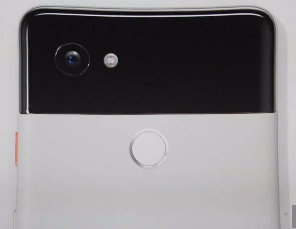 <p>Google Pixel 2<br />
<br />
Ayrıca 4K video kayıt desteği sunan Pixel 2 serisi, Full HD çözünürlükte 120 fps ve HD çözünürlükte ise 240 fps video kaydına olanak veriyor.</p>