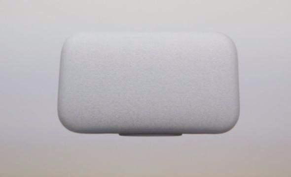 <p>Google Home Max <br />
<br />
Google Home Max aynı zamanda 4.5 inçlik woofer‘larla birlikte geliyor. Özellikle bass takıntısı olanların göz ardı etmemesi gereken bir özellik bu.</p>