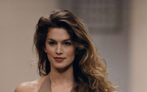 <p><strong>Cindy Crawford</strong></p>
