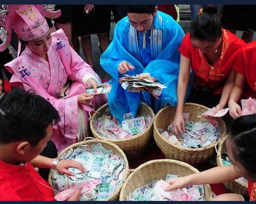 <p>Doğu Çin'de bulunan Zhejiang kentindeki Hangzhou Tema Parkı'nda inanılmaz bir bahşiş olayı yaşandı.</p>
