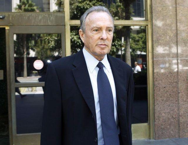 <p>65- Donald Bren - 15.2 milyar dolar</p>
<p>gayrimenkul - ABD</p>