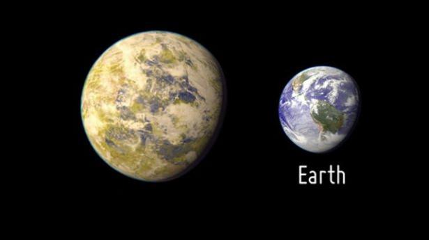<p>Atmosfer özellikleriyle son ikiz Gliese 581’i geride bırakan Gliese 832c’nin sıcaklık ve enerji özellikleriyle “Yaşanabilir Meydan” olduğunu açıklayan uzmanlar, gezegenin karasal atmosfere sahip olduğunu belirtiyor.</p>
