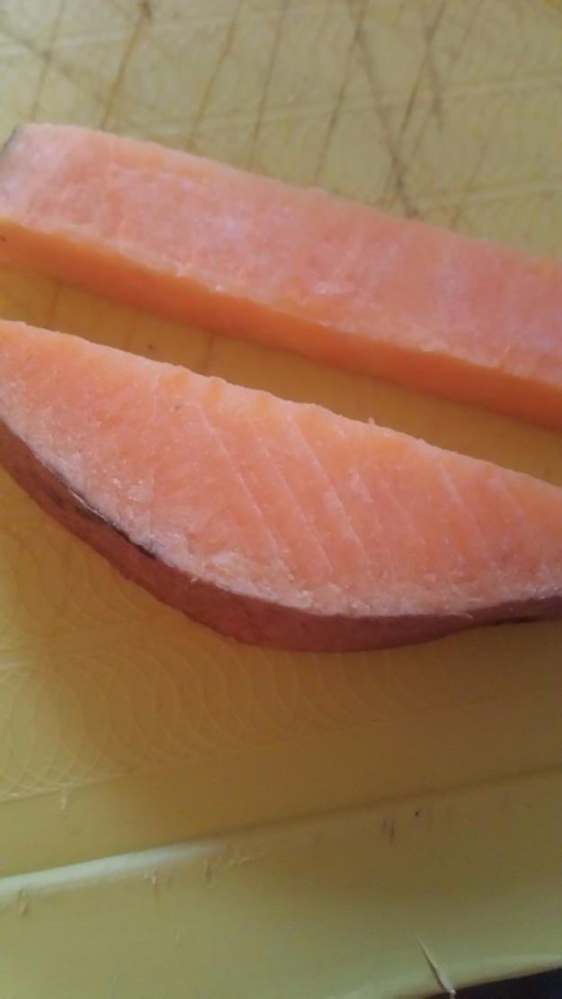<p>Somon balığına daha çok benzeyen patates</p>
