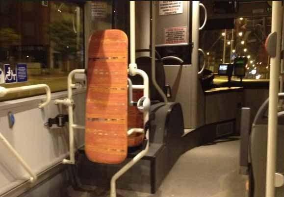 <p>Görüntüsü itibariyle bir ütü masasını andırsa da bakın aslında ne işe yarıyor.<br />
 </p>
