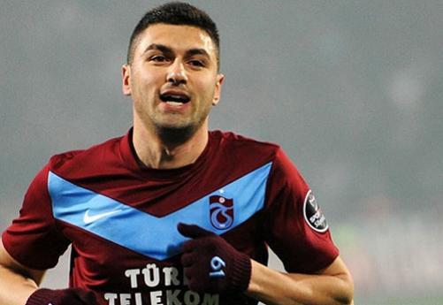 Burak Yılmaz 5 Büyük Takımdada forma giyerek tarihe geçecek. Beşiktaş,Fenerbahçe,Eskişehirspor,Trabzonspor ve Galatasaray 2.ci Sergen :)