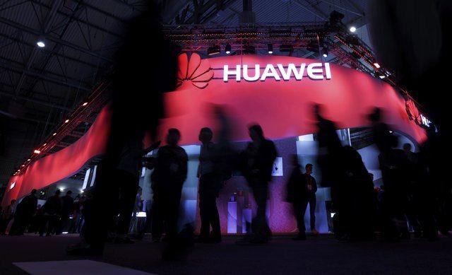 <p><strong>HUAWEI, APPLE’IN HEMEN ARKASINDA</strong></p>

<p>- Akıllı telefon sektöründe rekabet her yıl biraz daha sertleşiyor.</p>

<p>- 2016’da dünya çapında yaklaşık 1.5 milyar adet cihaz satıldı.</p>

<p>- Samsung 306 milyon adetlik satışla ilk sırada yer aldı.</p>
