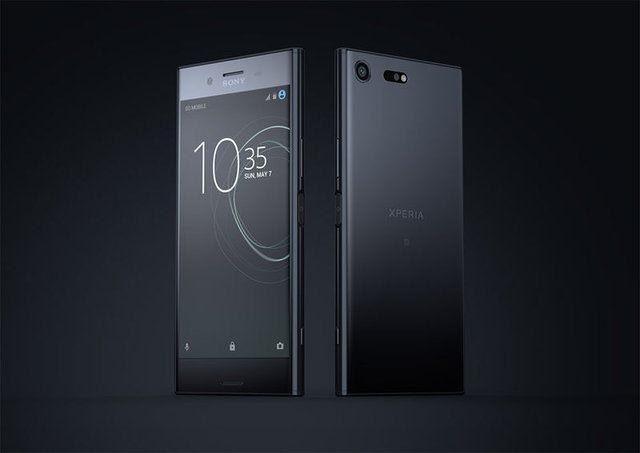 <p><strong>4K HDR EKRANA SAHİP XZ PREMİUM NİSANDA RAFA ÇIKACAK</strong></p>
<p>Sony Mobile, popüler X serisinin dört yeni üyesi ile hem premium hem de orta sınıf modellerini güncelledi. Xperia XZ Premium, yeni Motion Eye kamera sisteminin yanı sıra dünyanın ilk 4K HDR ekranı (5.5 inç) ile geliyor.</p>