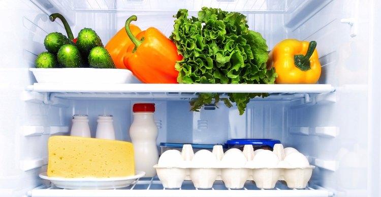 <p>Bazı gıdaların bilinenin aksine buzdolabında değil, dışarıda korunması gerektiği belirtildi. </p>
