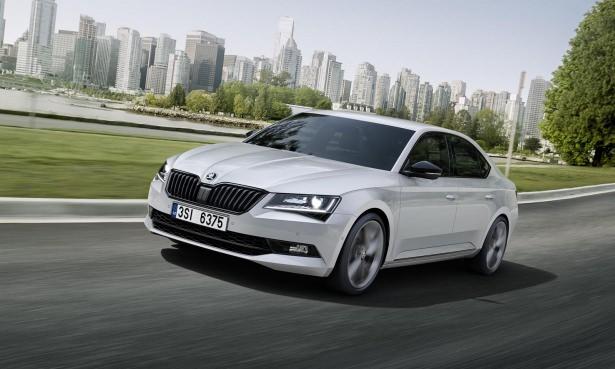 <p>2015 model Skoda Superb modelleri 2 bin TL indirimli özel avantaj paketi ve faizsiz kredi ile sunuluyor.</p>