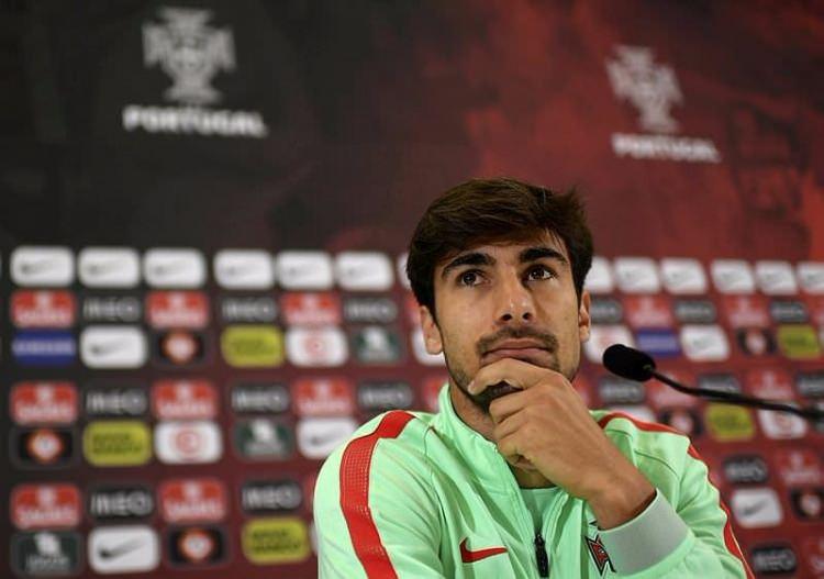 <p>Andre Gomes</p>
