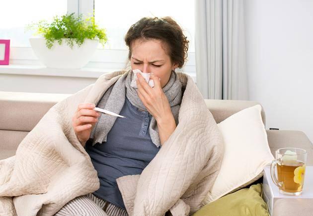 <p><strong>Grip, soğuk algınlığı, burun tıkanıklığı, ses kısıklığı, öksürük, nezle </strong>gibi kış hastalıklarında oldukça faydalıdır.</p>
