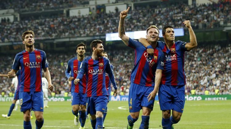 <p>Barcelona</p>

<p>2017 marka değeri: 1 Milyar 418 Milyon Dolar</p>
