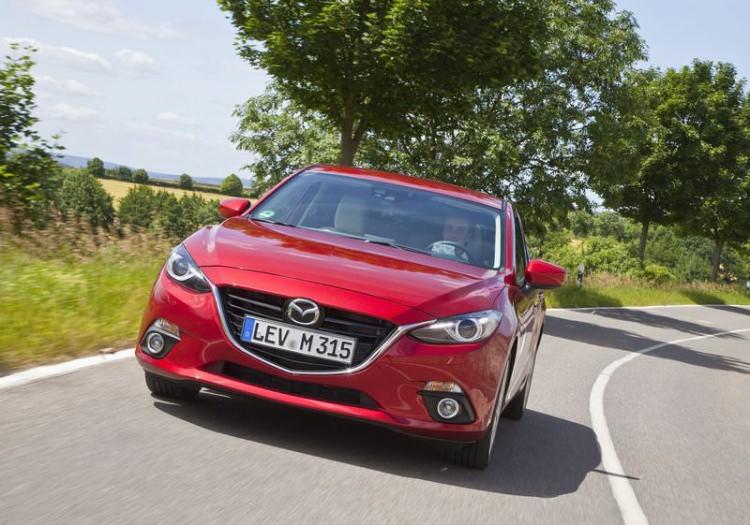 <p><strong>Mazda3 1.5 SKY-D AT 120 HP.</strong></p>
