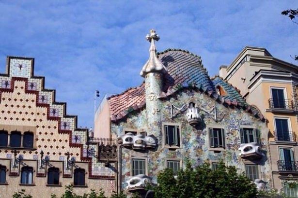 <p>19-Casa Battlo (Barcelona, İspanya)</p>
