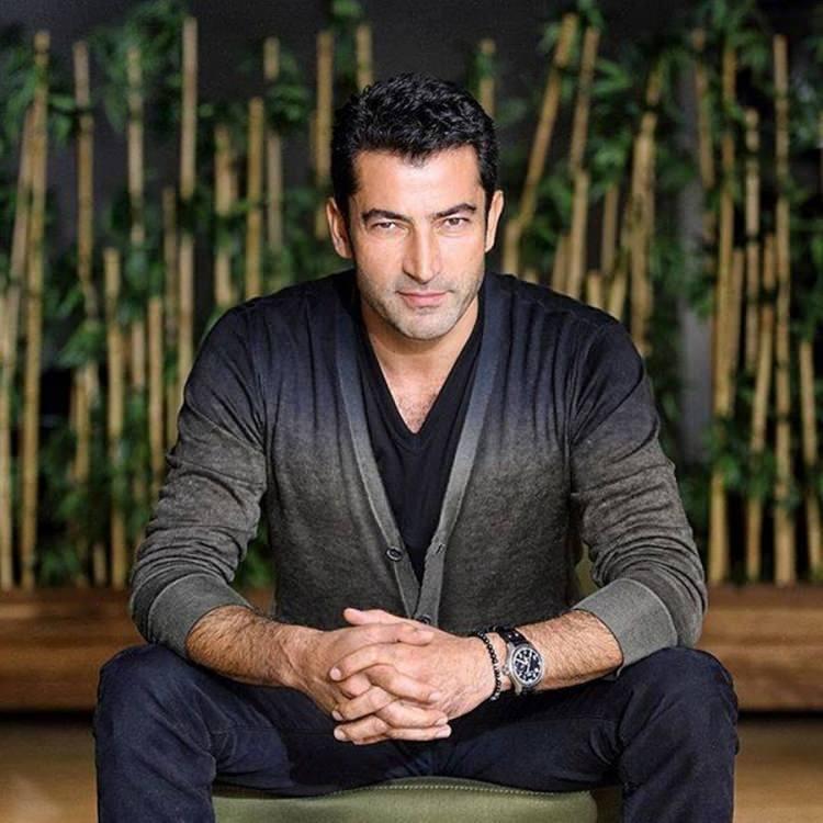 <p><strong>Kenan İmirzalıoğlu</strong></p>
