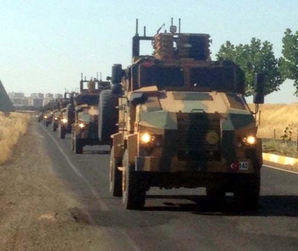 <p>Diyarbakır'da bulunan 7'nci Kolordu Komutanlığı'ndan bölgedeki illere yoğun askeri sevkiyat başladı.</p>
<p> </p>