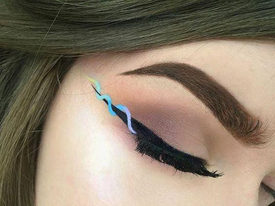 <p>İşte o eyelinerların bazıları...</p>
