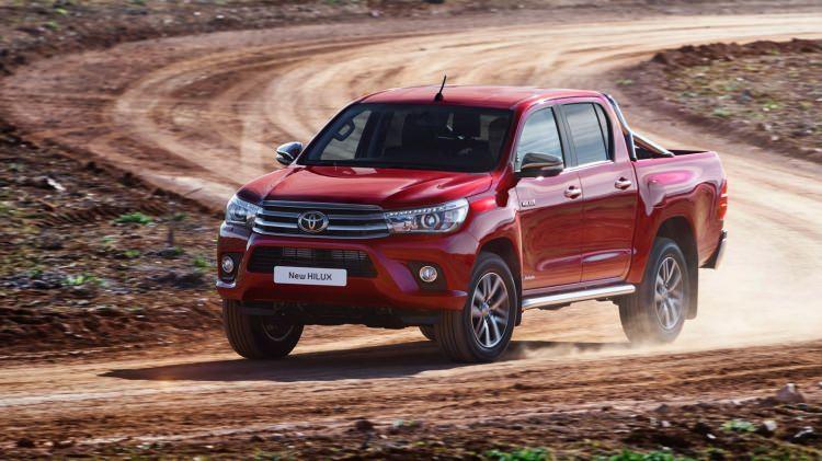 <p>Toyota Hilux 2.4 D-4D 99.400 TL</p>
