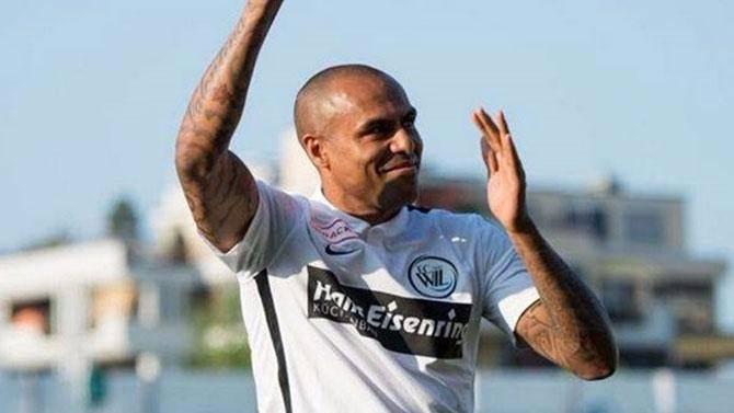 <p><strong>Mert Nobre</strong></p>
<p>Kayserispor'dan FC Wil'e / FC Wil'den Büyükşehir Belediye Erzurumspor'a</p>