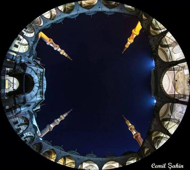 <p>Sultanahmet Camii</p>
