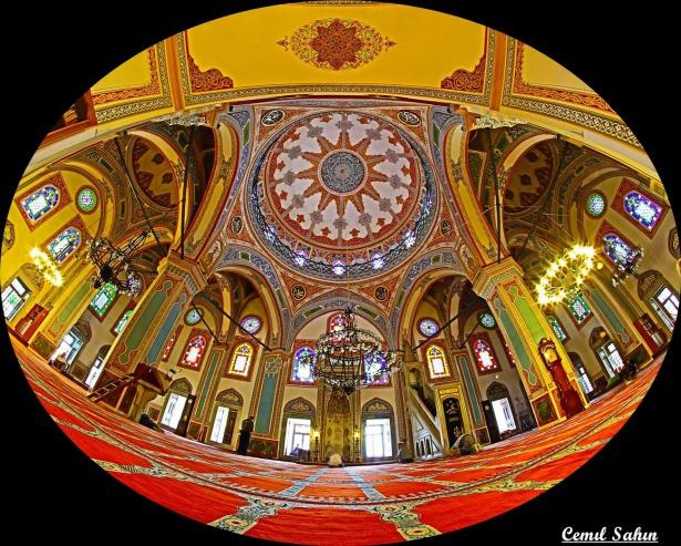 <p>Hamidiye Camii</p>
