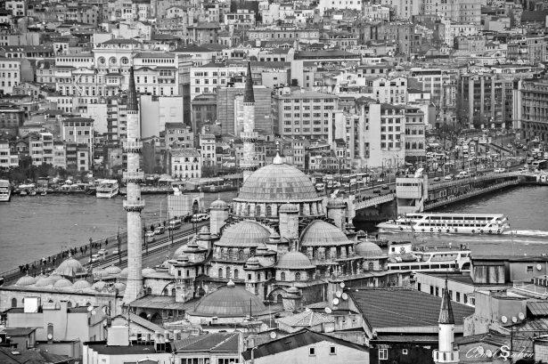 <p>Nurosmaniye'den yeni camii</p>
