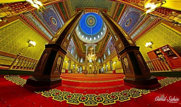 <p>Yıldız Hamidiye Camii - II. Abdülhamid tarafından 1885-1886 yılları arasında yaptırılmıştır</p>
