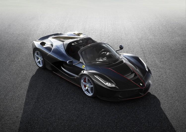 <p>Süperspor otomobil deyince akla ilk gelen markalardan Ferrari. Bu modelin özelliği ise bir hypercar olması.</p>
