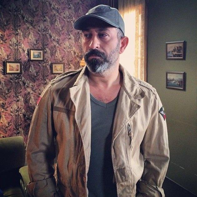 <p>Cem Yılmaz 3 milyon 40 bin 728,74 TL 73. sırada</p>