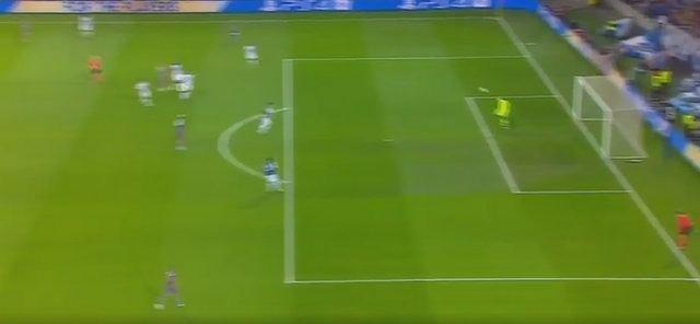 <p>"Cenk Tosun'dan Nihat Kahveci'ye nazire"</p>