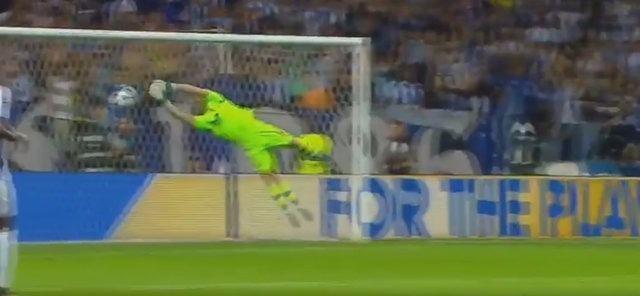 <p>Köfte casillas yine jeneriklerde yer bulacak kendisine Cenk Tosun sayesinde. </p>
