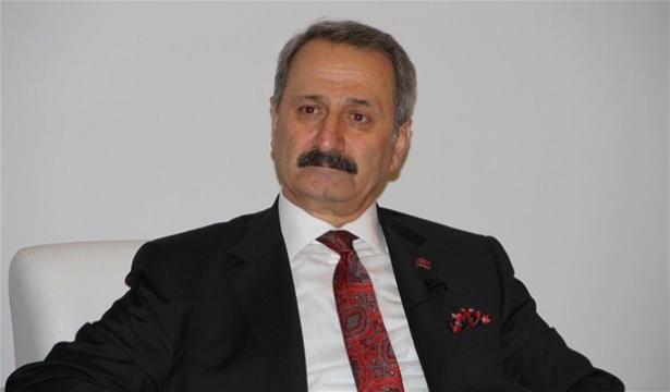 <p>Zafer Çağlayan</p>
