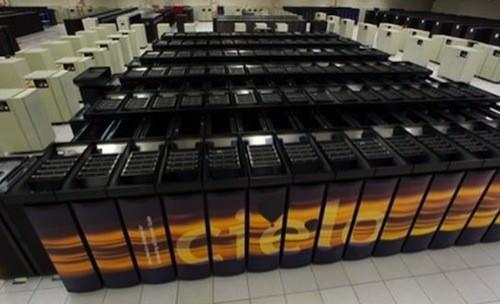 <p>Nükleer araştırmalar için kullanılan bu süper bilgisayarın 300 TB civarında belleği bulunuyor.</p>