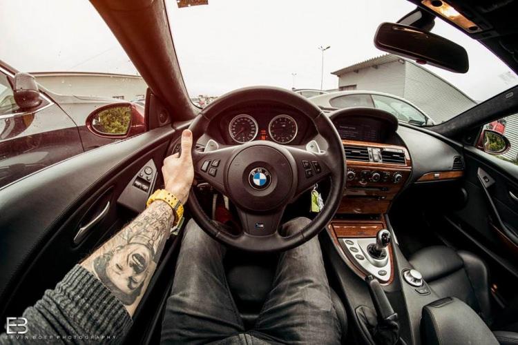 <p>BMW M6 2008</p>
