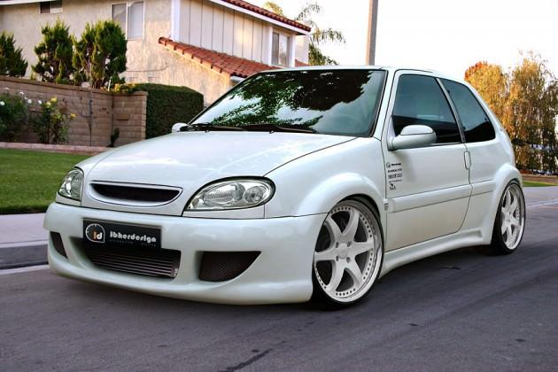 <p>Citroen Saxo</p>
