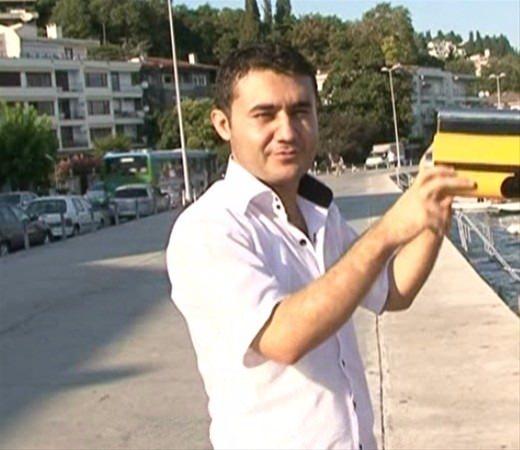 <p>Küçük İbo büyümeye başlayınca şöhret ışığı daha da parlayacağına sönmeye başladı ne yazık ki..</p>