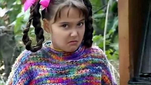 <p>Dizinin sevilen karakteri 'Zeliş'i canlandıran Merve Erdoğan daha sonra pekçok dizide boy gösterdi.</p>
